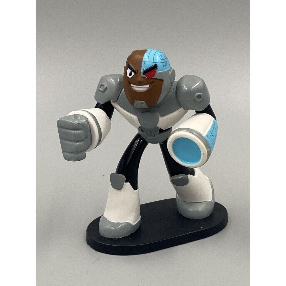 Teen Titans 3.5” Cyborg Figure Funko 2017 Cake Topper